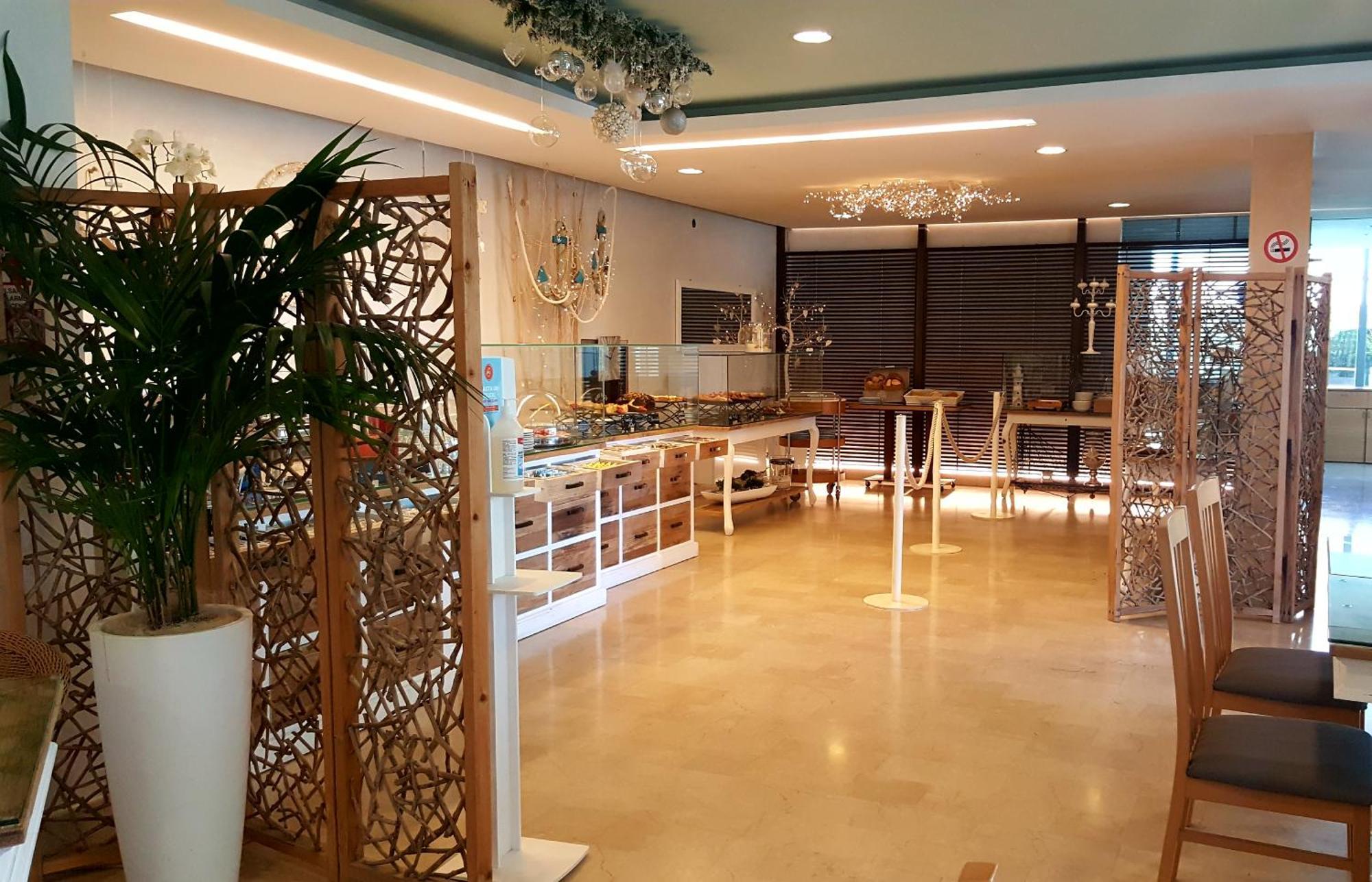 Hotel Poker Riccione Exteriér fotografie