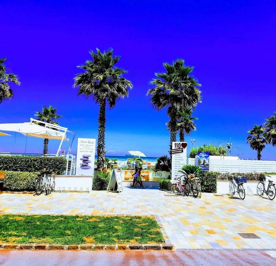 Hotel Poker Riccione Exteriér fotografie